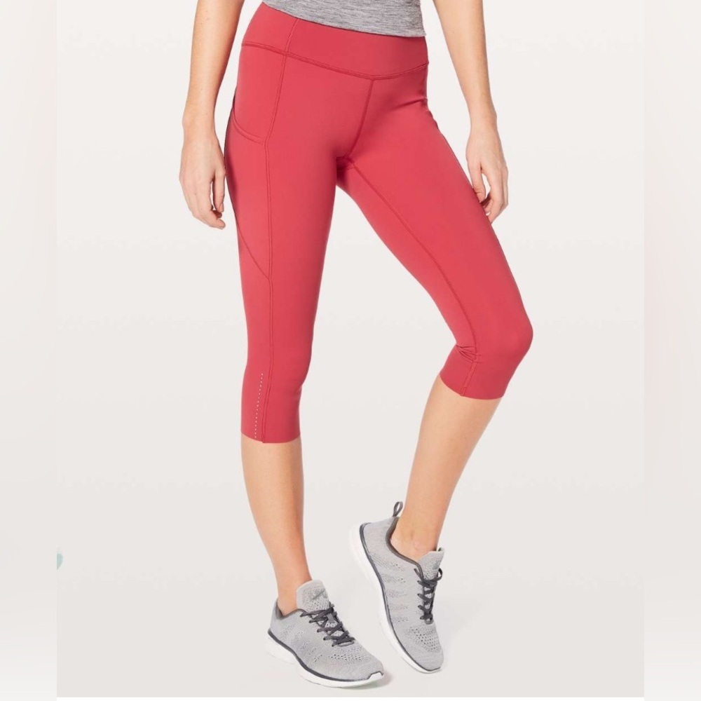 Lululemon- Fast & Free Crop II * Nulux *19- Size 10